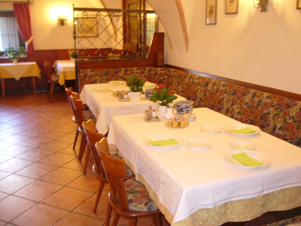 Hotel Gasthof Wastl Eppan an der Weinstraße Buitenkant foto