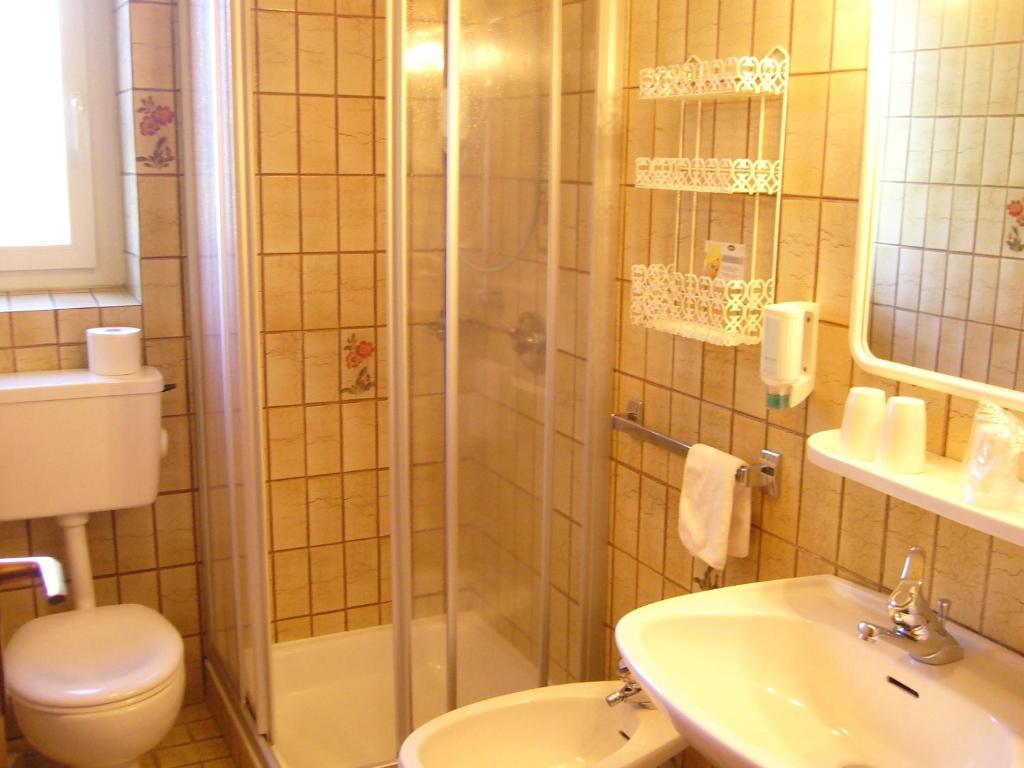 Hotel Gasthof Wastl Eppan an der Weinstraße Kamer foto