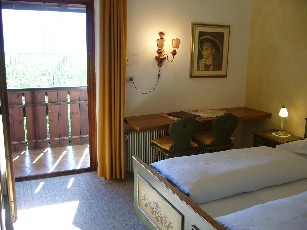 Hotel Gasthof Wastl Eppan an der Weinstraße Buitenkant foto